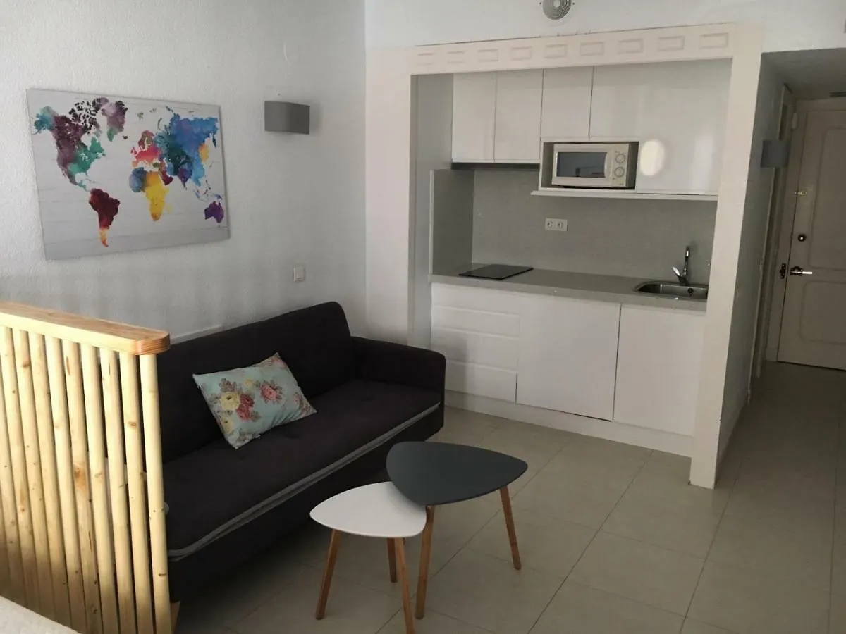 Nice Seafront Apartment Almunecar