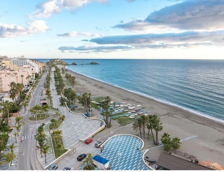Nice Seafront Apartment Almunecar
